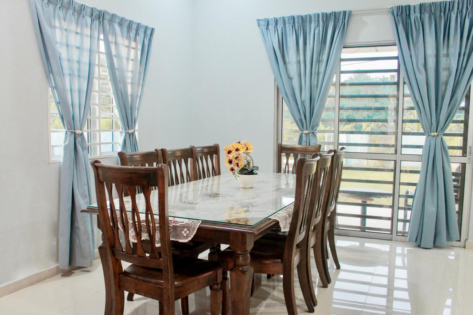 Kundang Villa @ Tasik Biru - 3 Bedrooms Bungalow Rawang Exterior photo